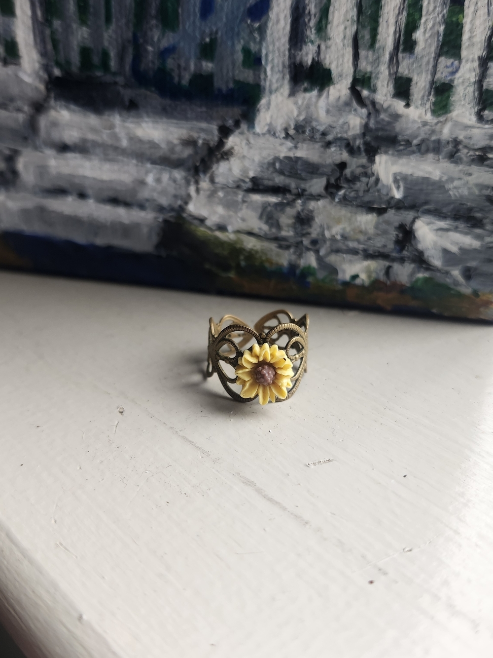 Vintage-Inspired Sunflower Filigree Ring